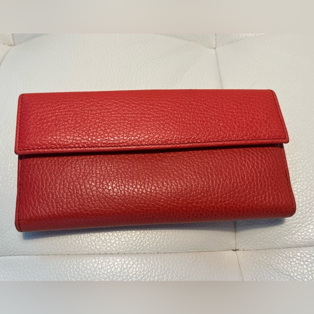 GUCCI red wallet !! - Picture 3 of 7
